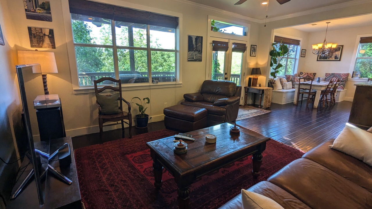Photo of Livingroom in Leander