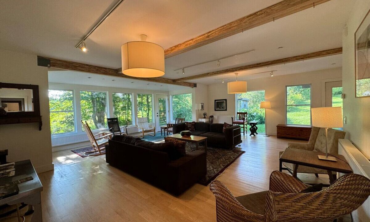 Photo of Livingroom in Pawlet