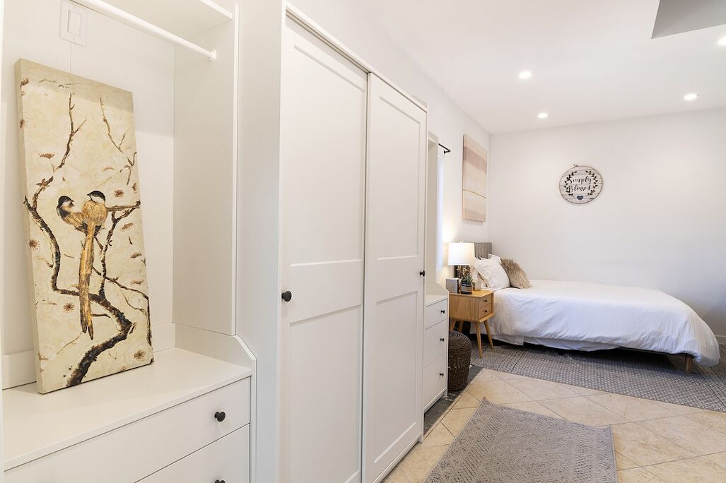 Photo of Bedroom in Pico - Robertson