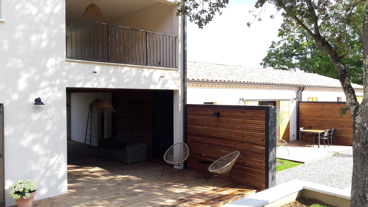 Photo of Patio Balcony in Laval-Saint-Roman