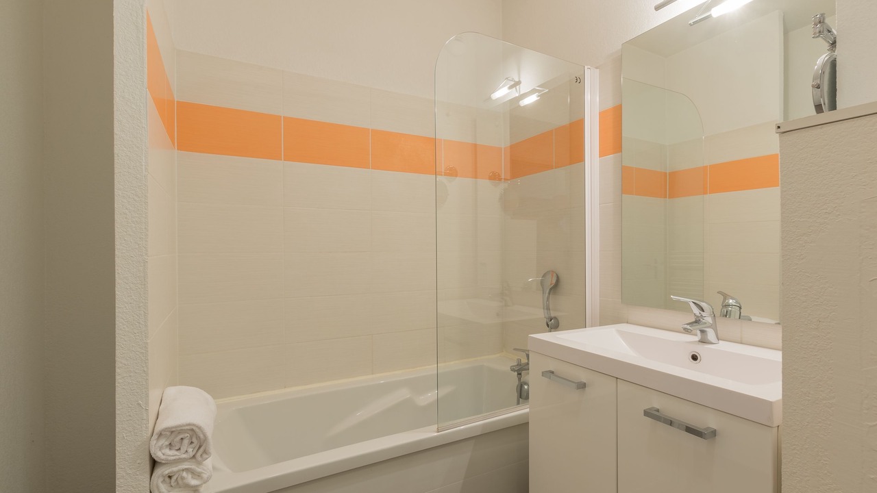 Photo of Bathroom in Vars