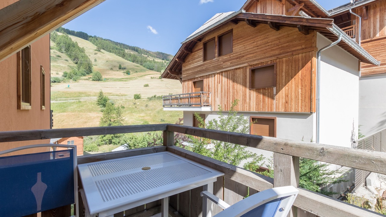 Photo of Bedroom in Vars