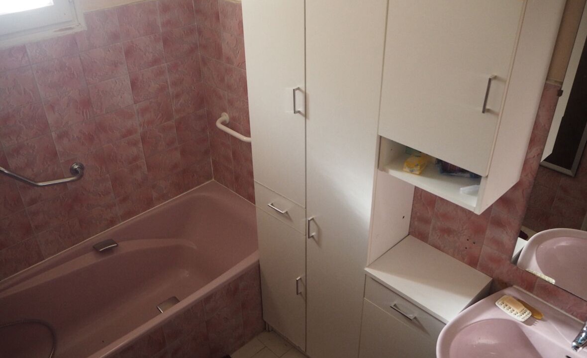 Photo of Bathroom in Forcalquier