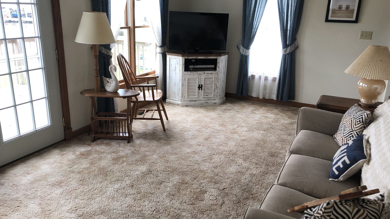 Photo of Livingroom in Paw Paw Lake