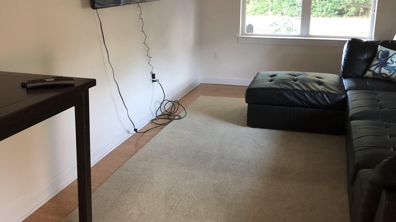 Photo of Livingroom in Willoughby Spit