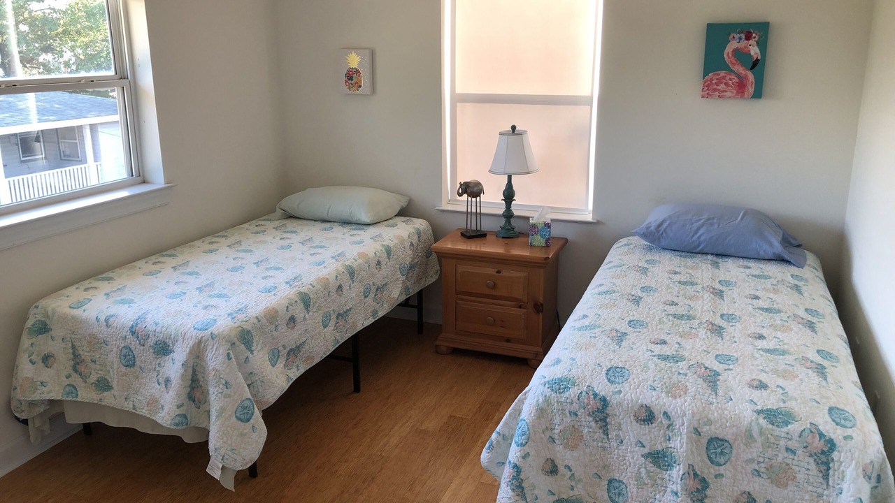 Photo of Bedroom in Willoughby Spit