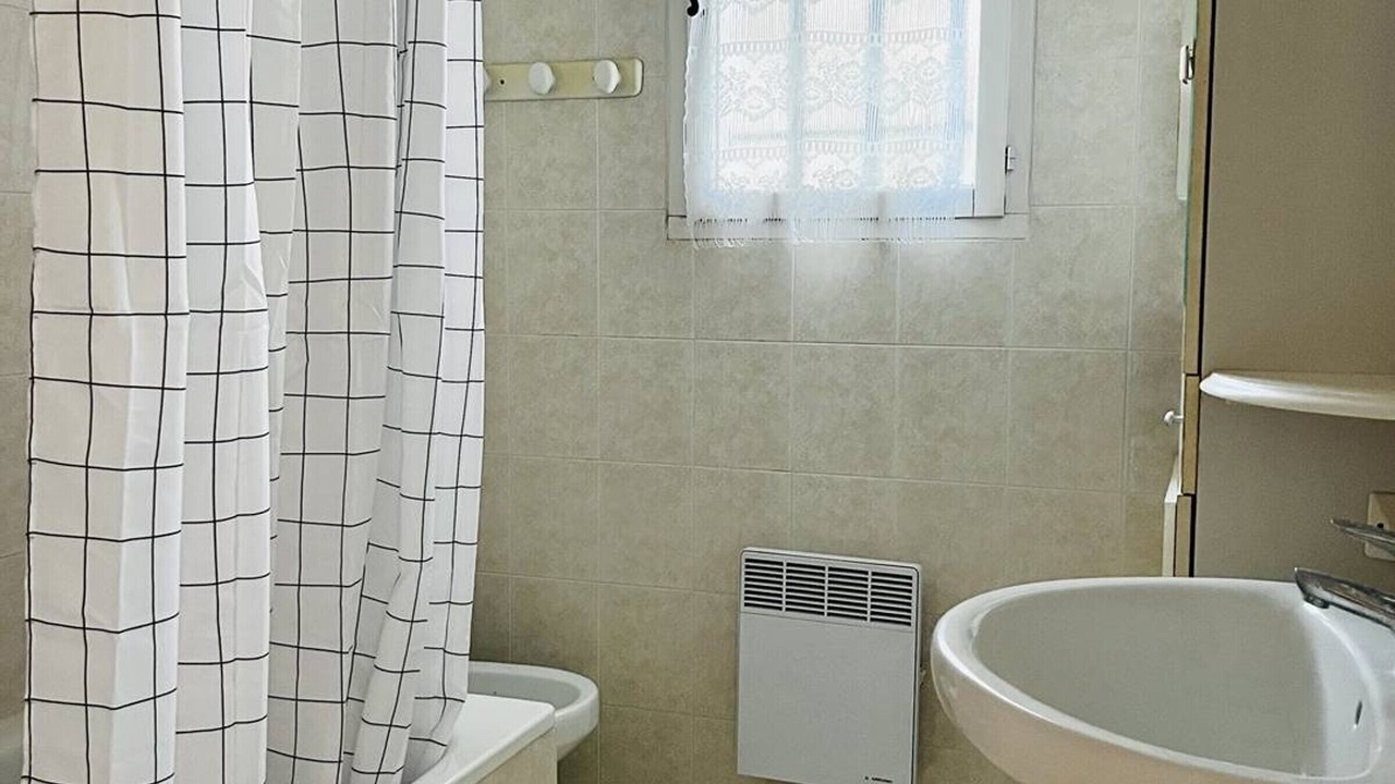 Photo of Bathroom in Espelette