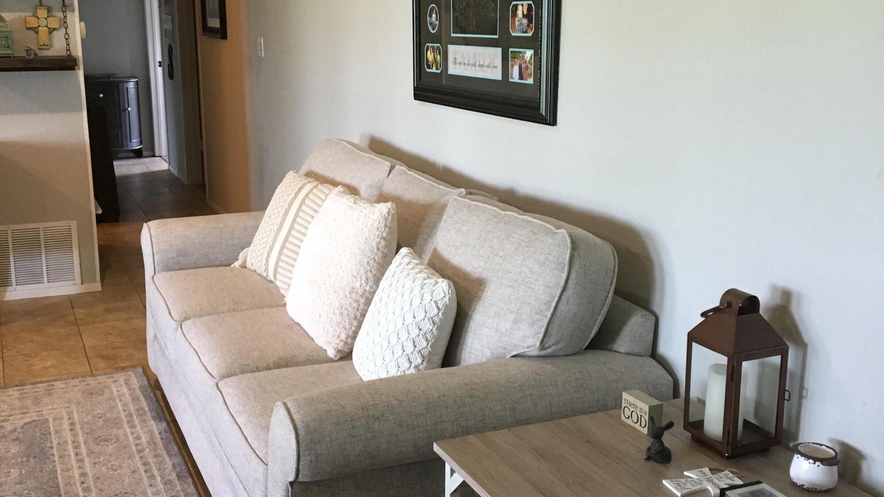 Photo of Livingroom in Valley Mills