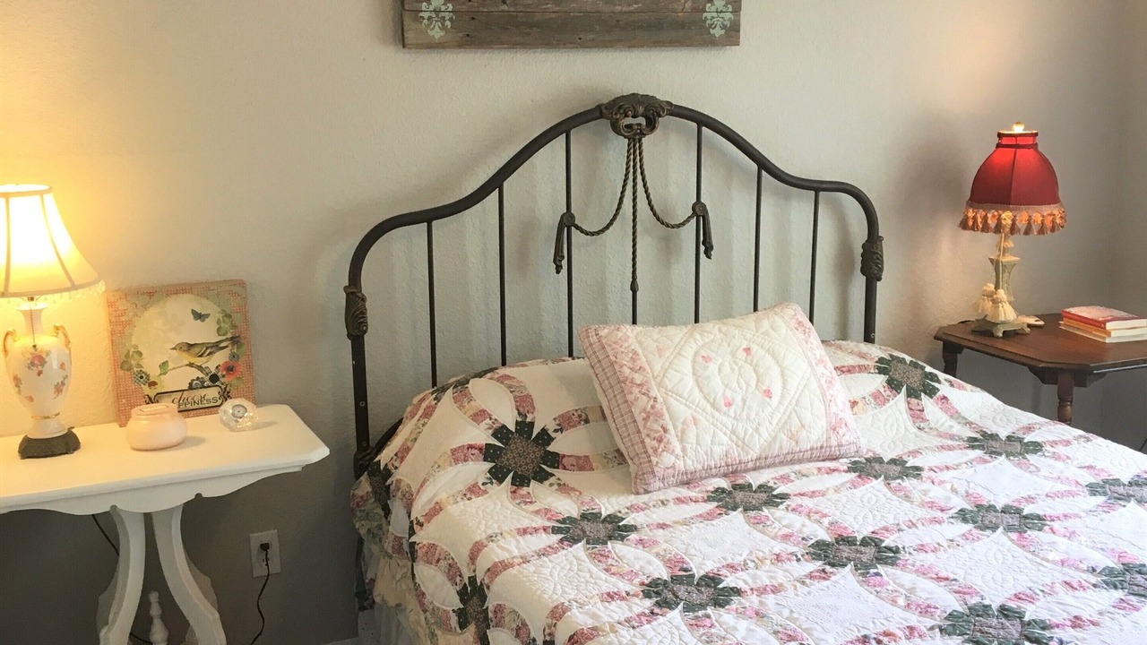 Photo of Bedroom in Valley Mills