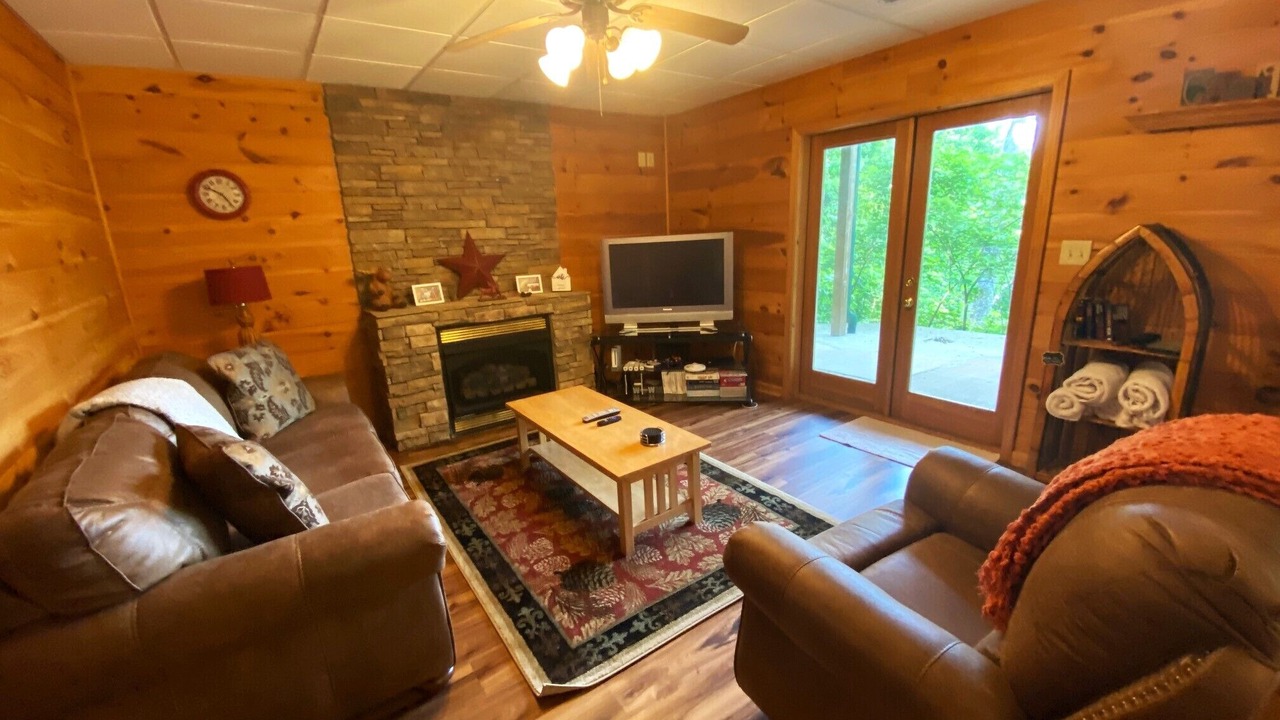 Photo of Livingroom in My Mountain