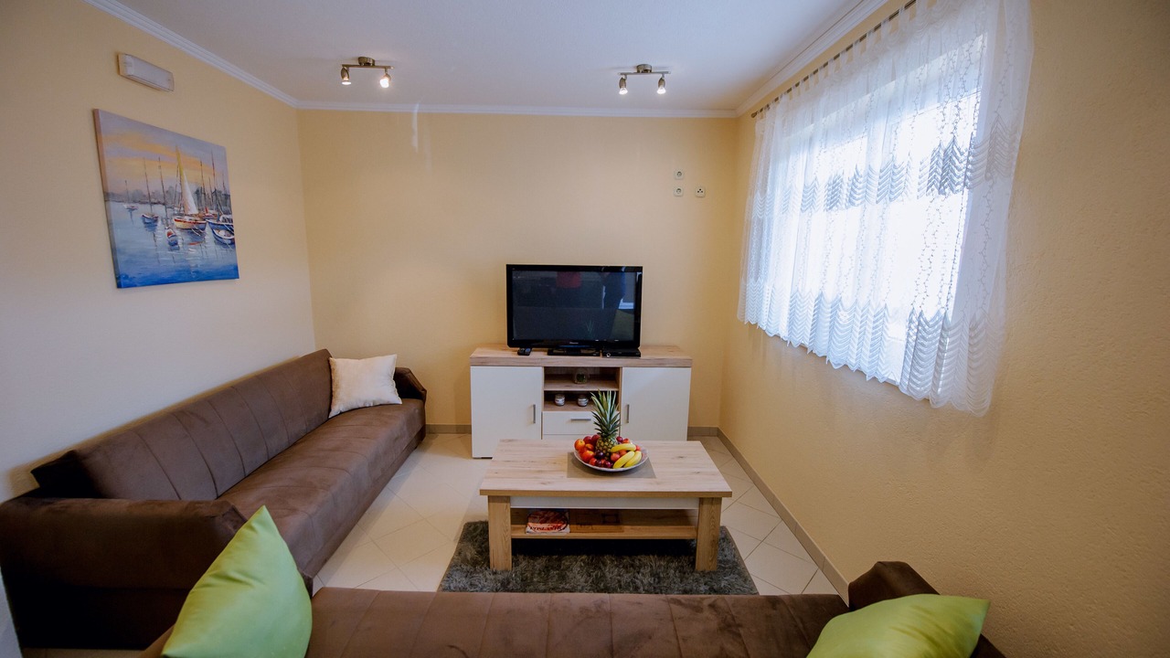 Photo of Livingroom in Brist