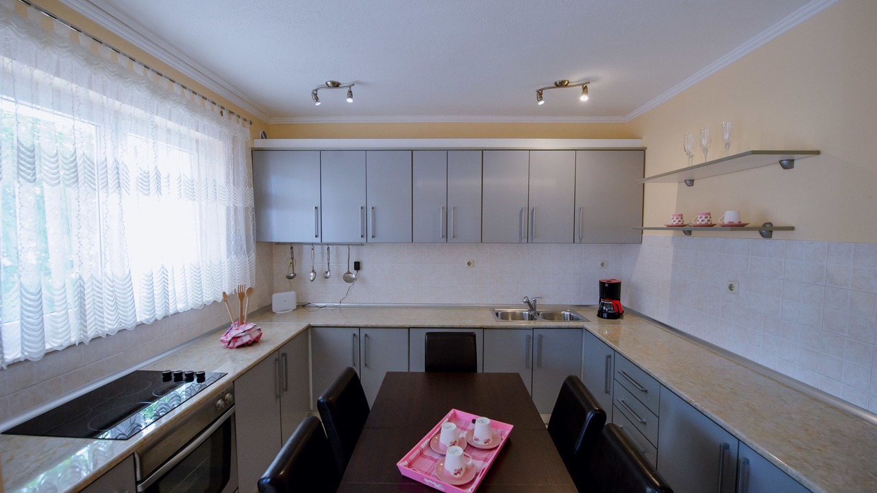 Photo of Kitchen in Brist