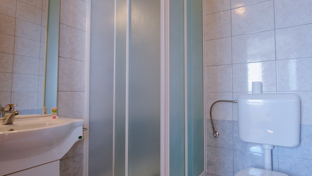 Photo of Bathroom in Brist