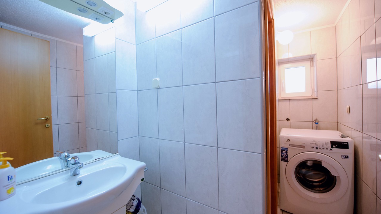 Photo of Bathroom in Brist