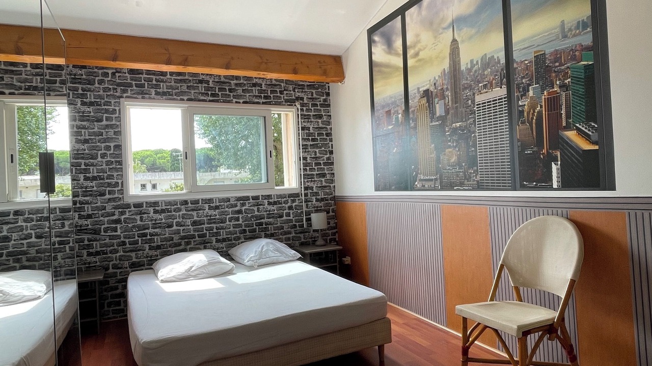 Photo of Bedroom in La Grande-Motte