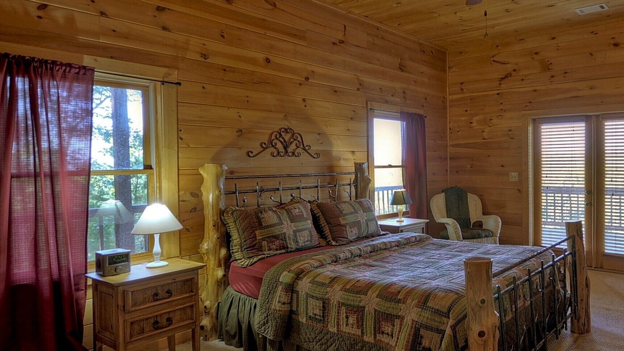 Photo of Bedroom in Morganton