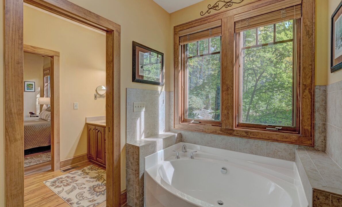 Photo of Bathroom in Foscoe