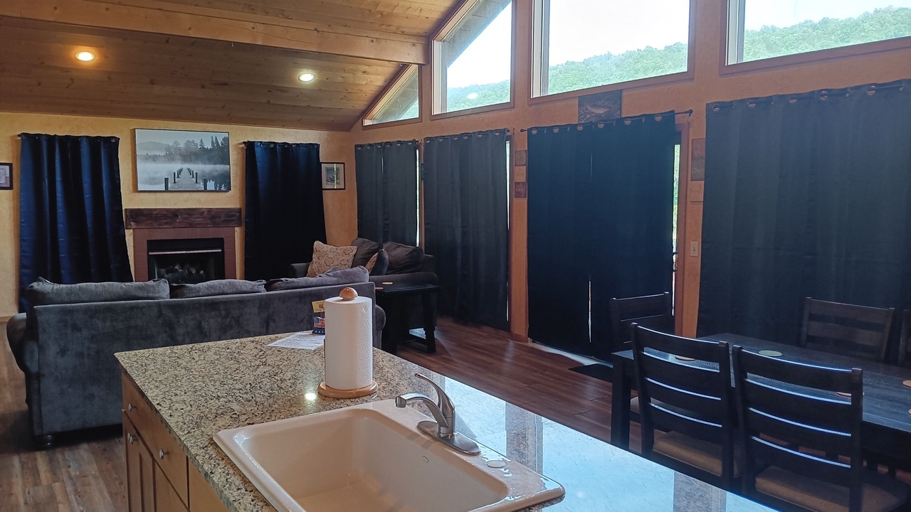 Photo of Bedroom in Flippin