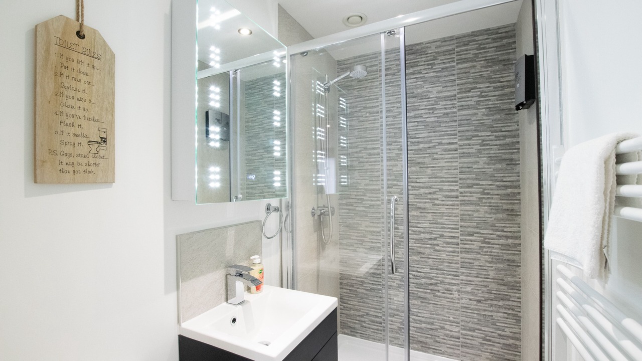 Photo of Bathroom in Cotham