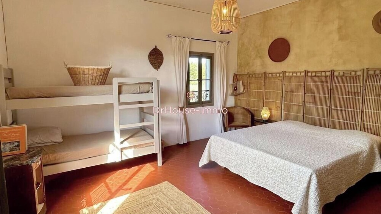 Photo of Bedroom in Villecroze