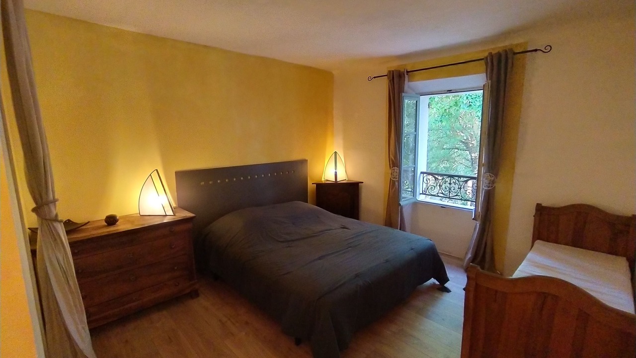 Photo of Bedroom in Villecroze
