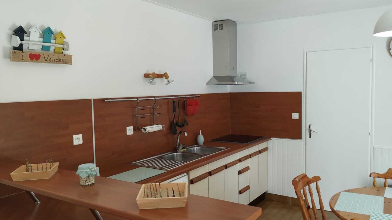 Photo of Kitchen in Saint-Vincent-sur-Jard