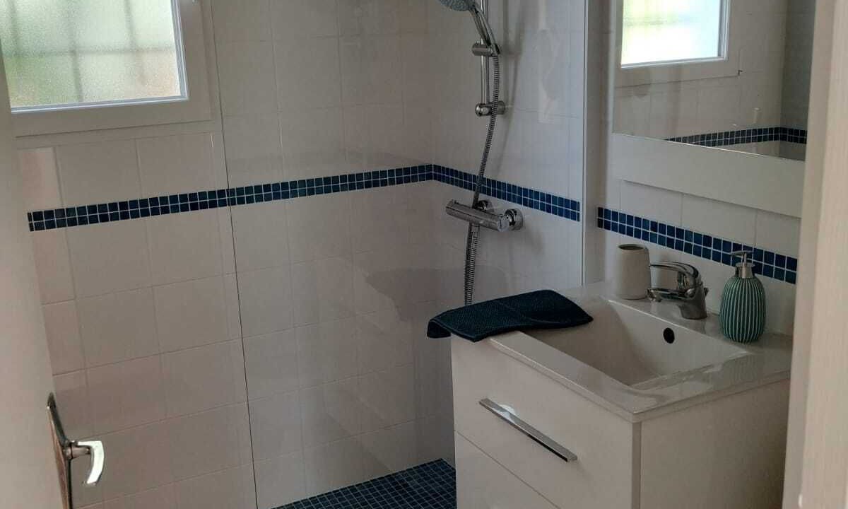 Photo of Bathroom in Saint-Vincent-sur-Jard