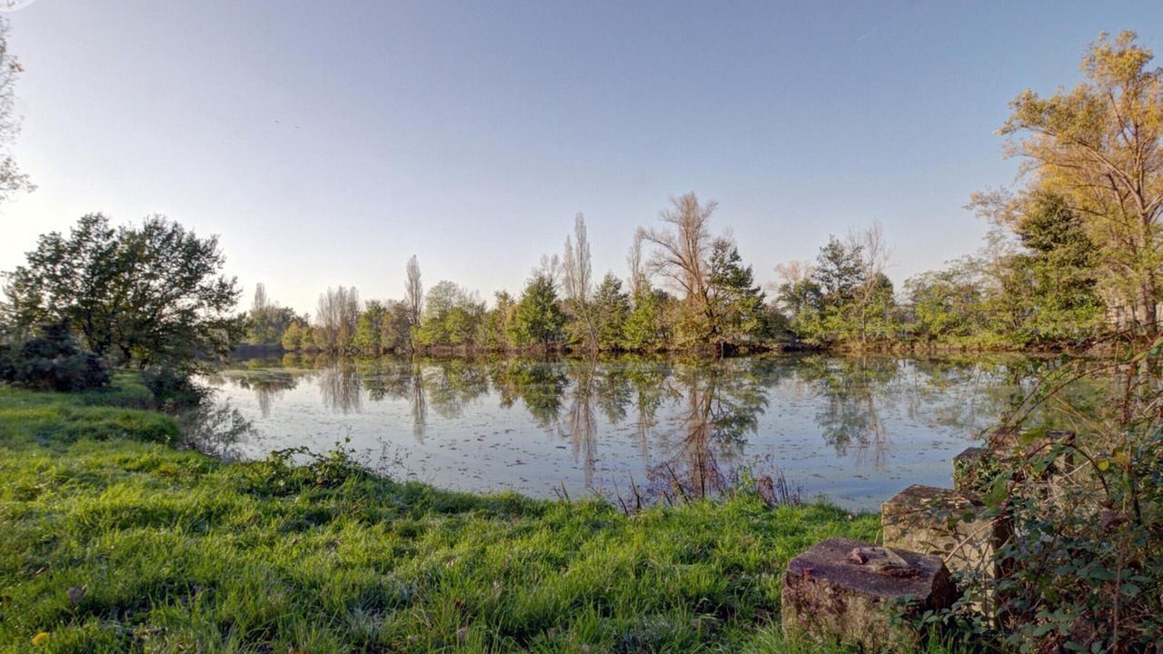 Photo of Others in Veauchette