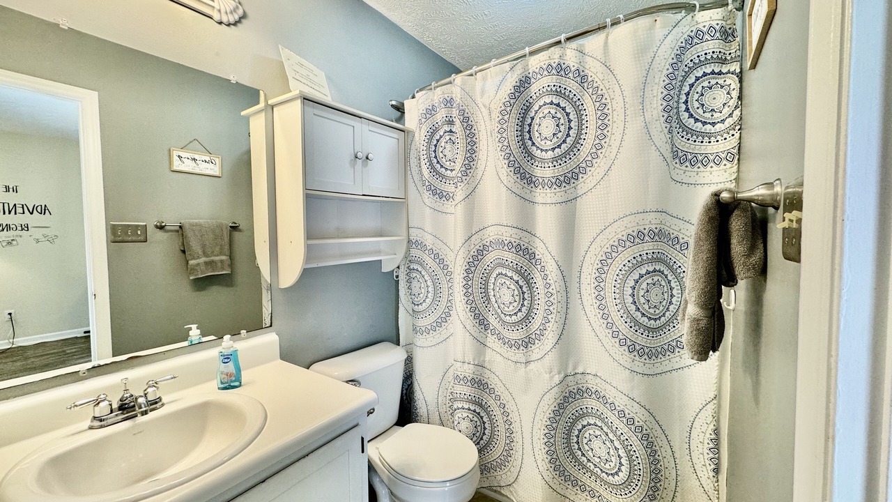 Photo of Bathroom in South View