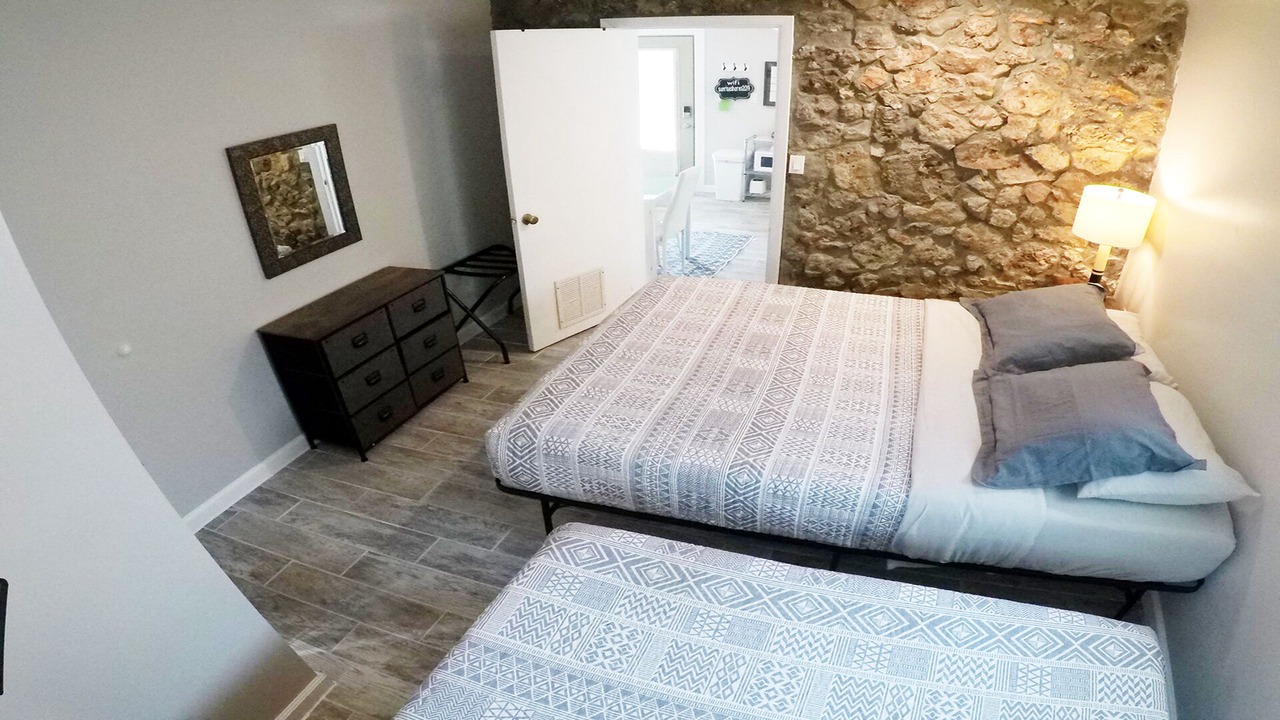 Photo of Bedroom in Sunrise Beach