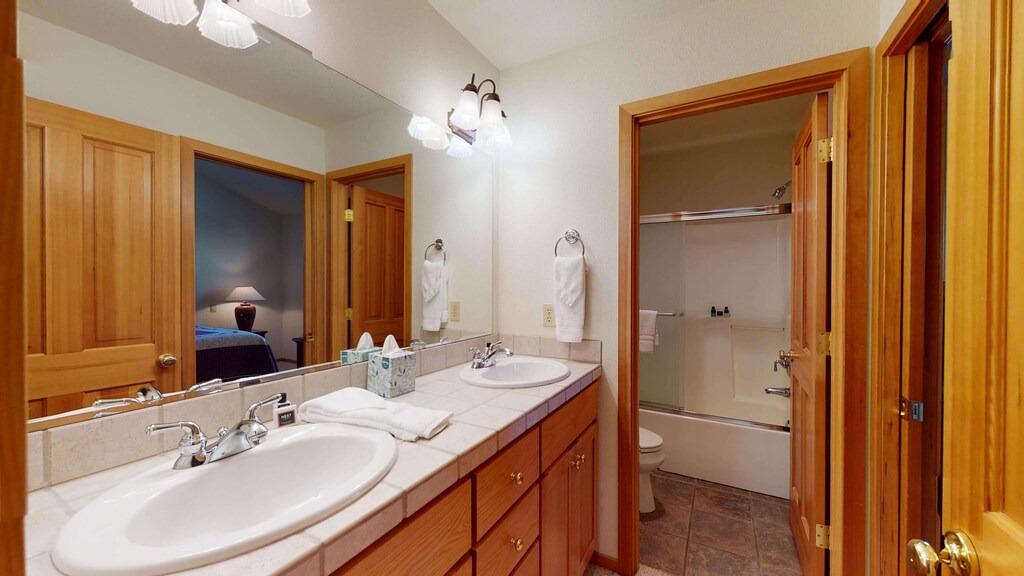 Photo of Bathroom in Deer Park