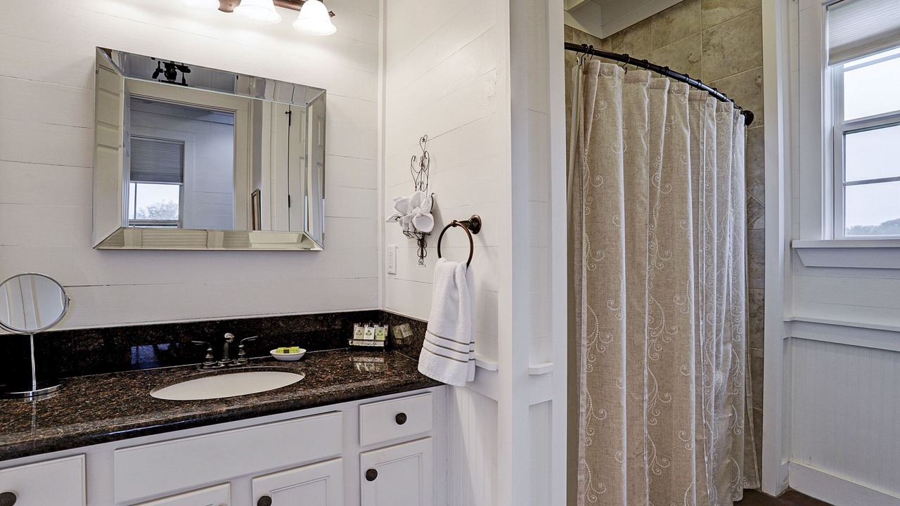 Photo of Bathroom in Burton