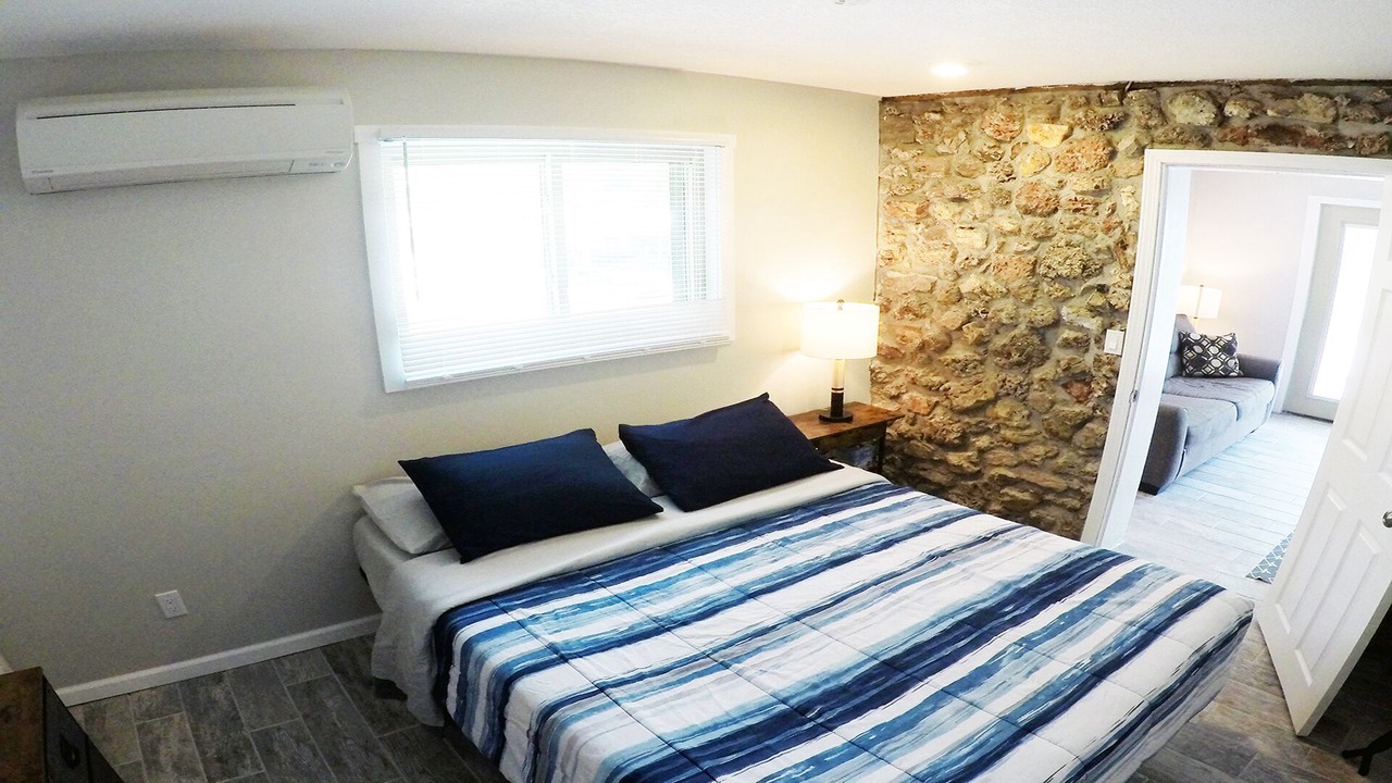 Photo of Bedroom in Sunrise Beach