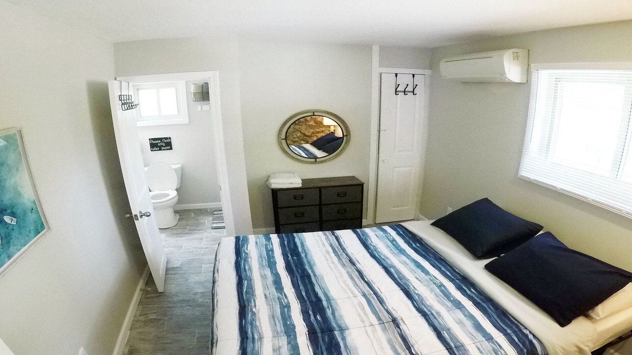 Photo of Bedroom in Sunrise Beach