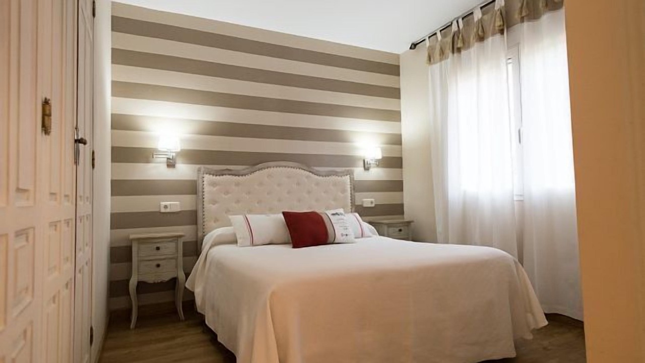 Photo of Bedroom in Navaconcejo