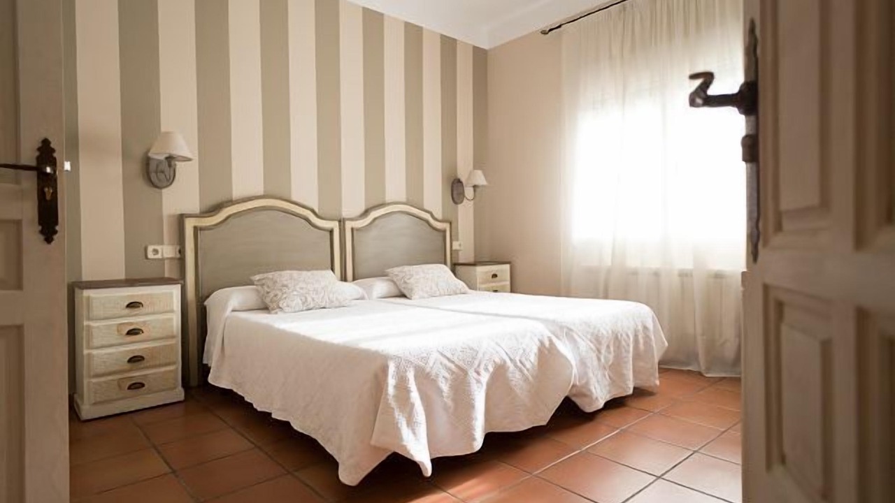 Photo of Bedroom in Navaconcejo