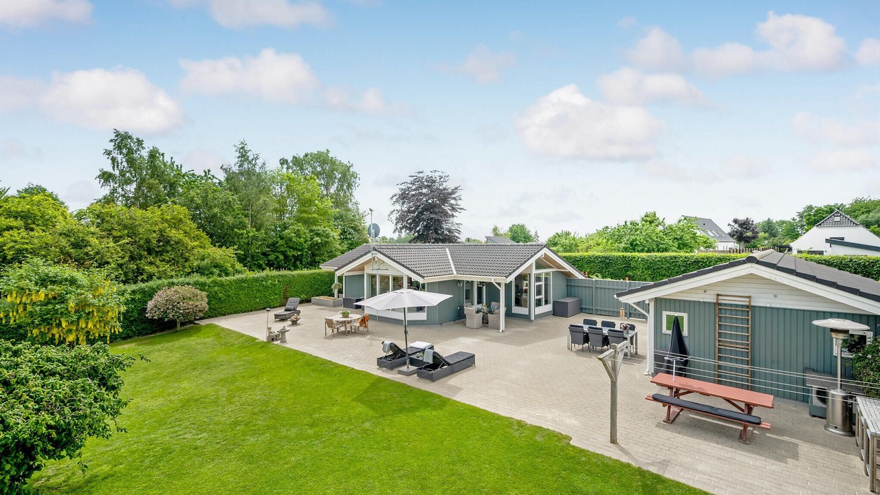 Photo of Others in Lystrup