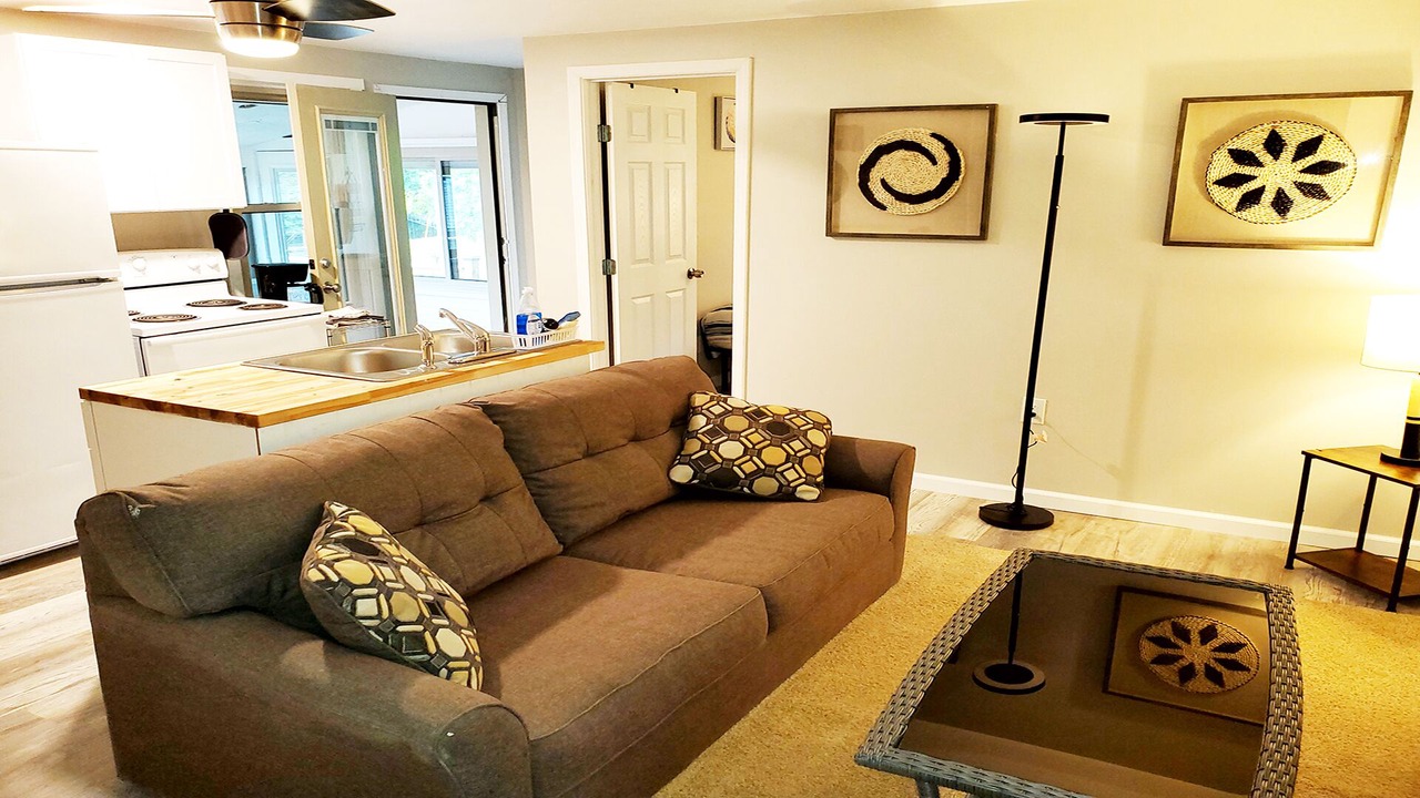 Photo of Livingroom in Sunrise Beach