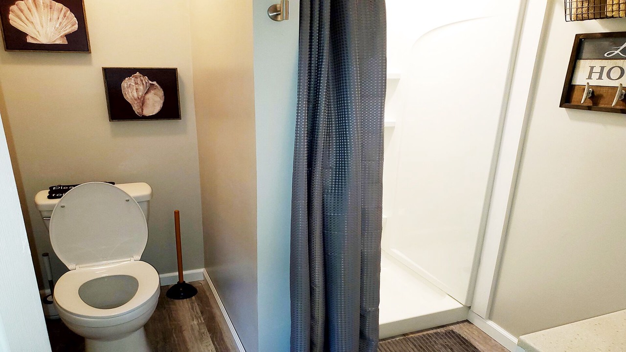 Photo of Bathroom in Sunrise Beach