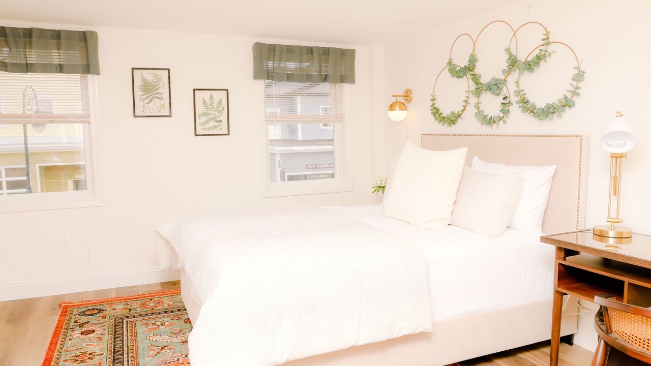 Photo of Bedroom in Lenox