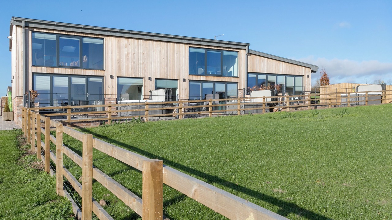 Photo of Others in Ticknall