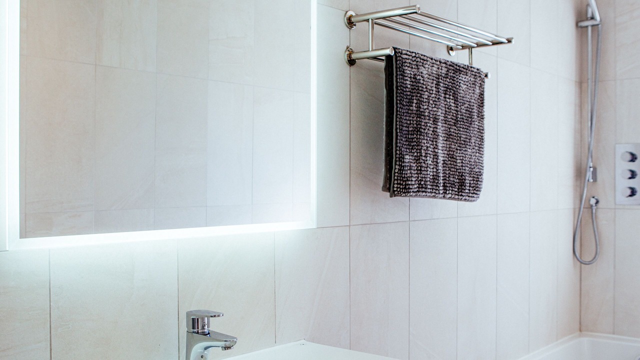 Photo of Bathroom in Sennen