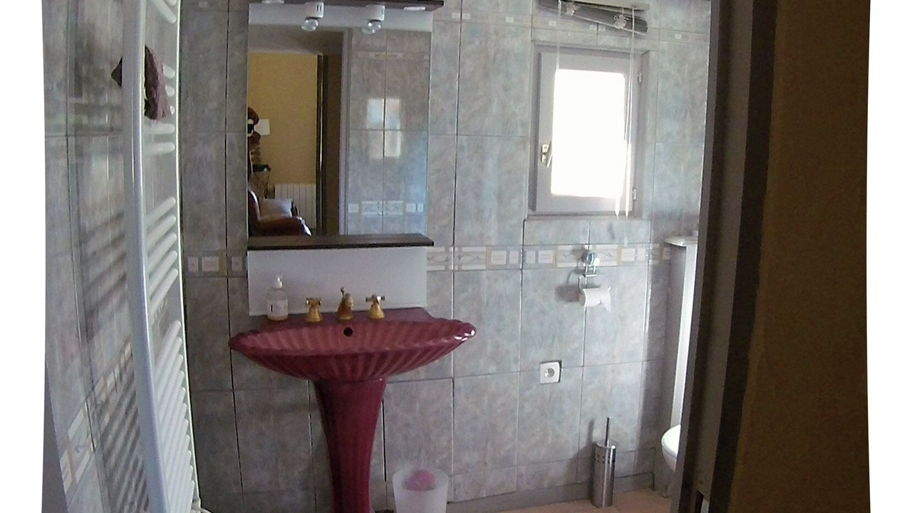 Photo of Bathroom in Peyrefitte-sur-l'Hers
