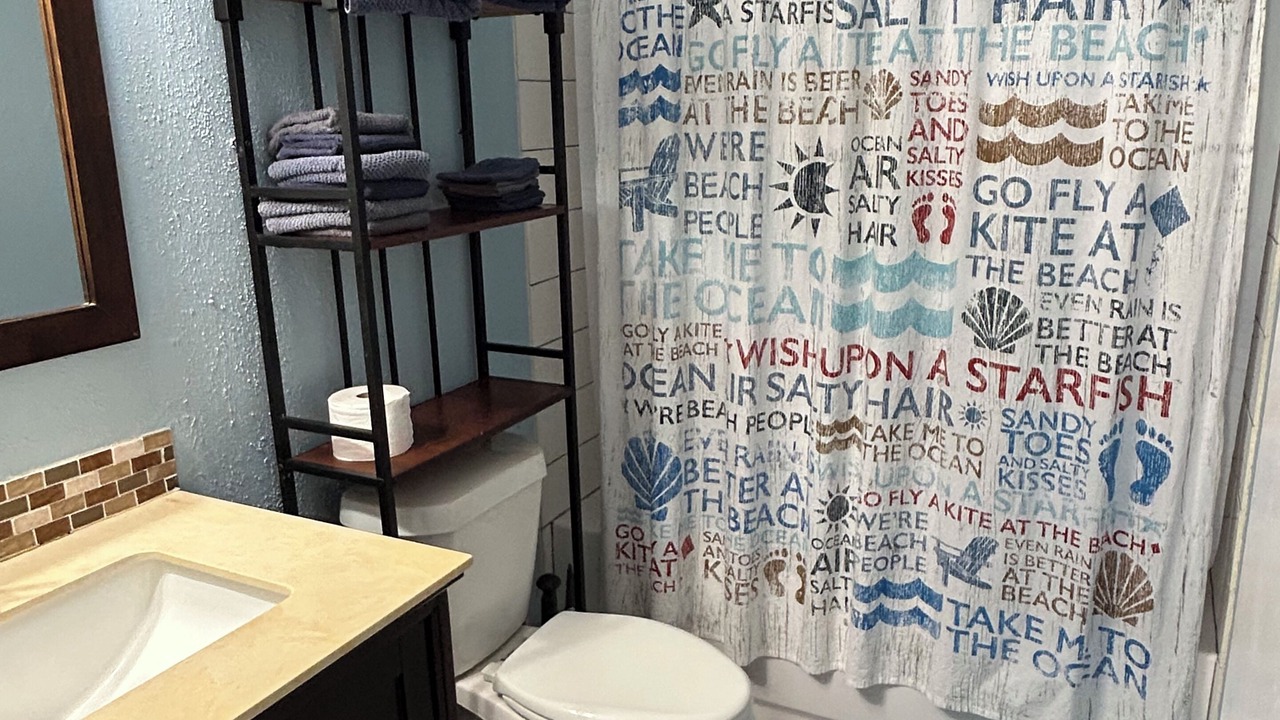 Photo of Bathroom in Galveston