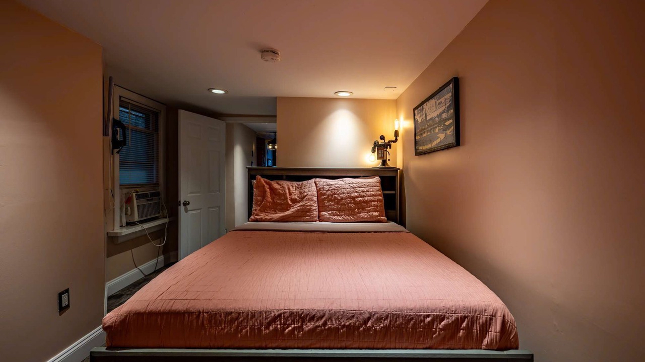 Photo of Bedroom in Downtown Harrisburg