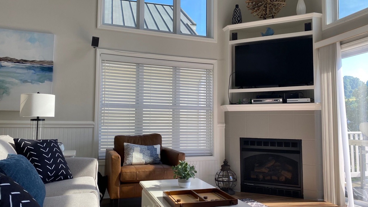 Photo of Livingroom in La Follette