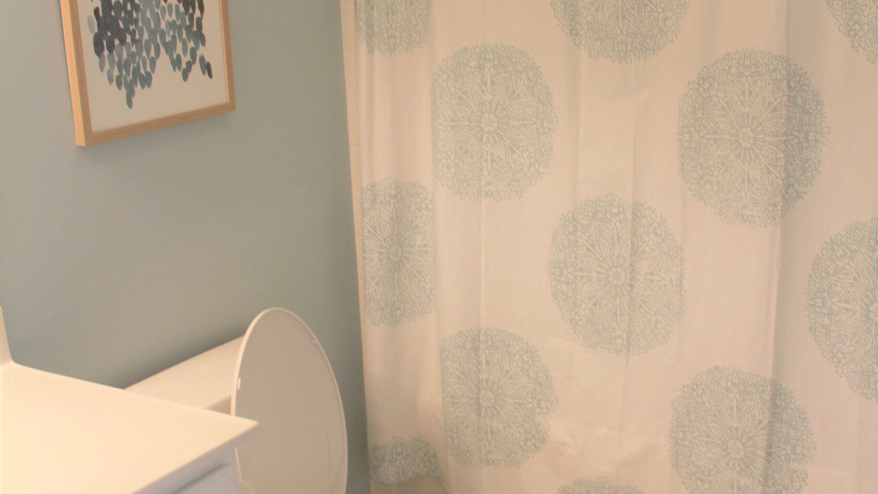Photo of Bathroom in La Follette
