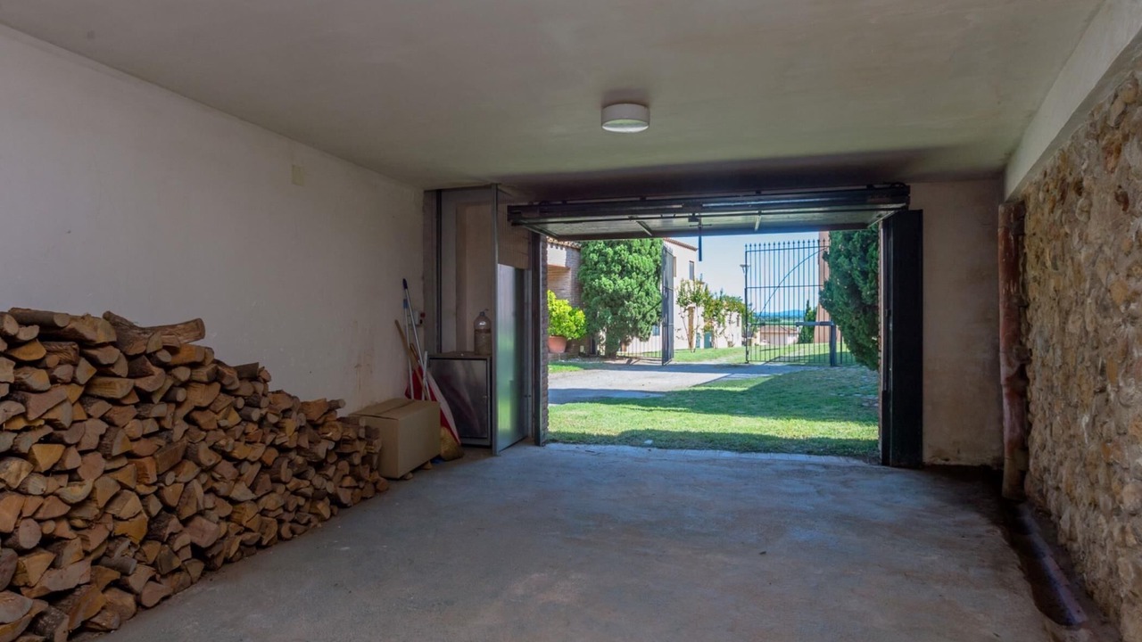 Photo of Outdoor in Albons