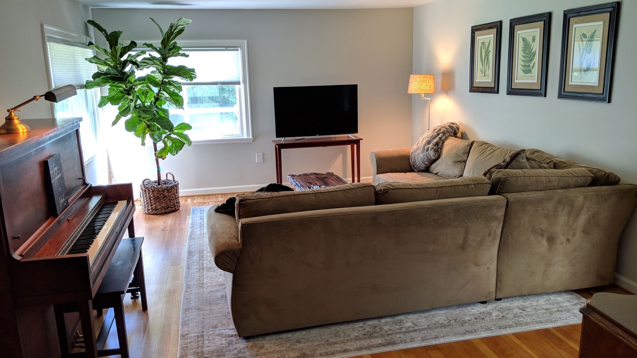 Photo of Livingroom in Dayton