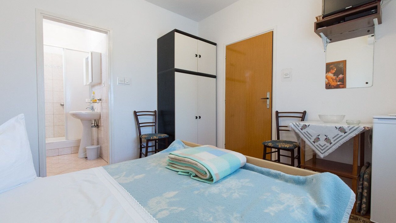 Photo of Bedroom in Punat